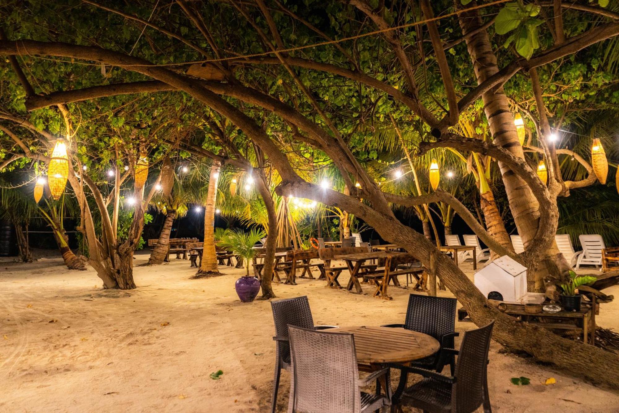 Dhiffushi Inn 외부 사진